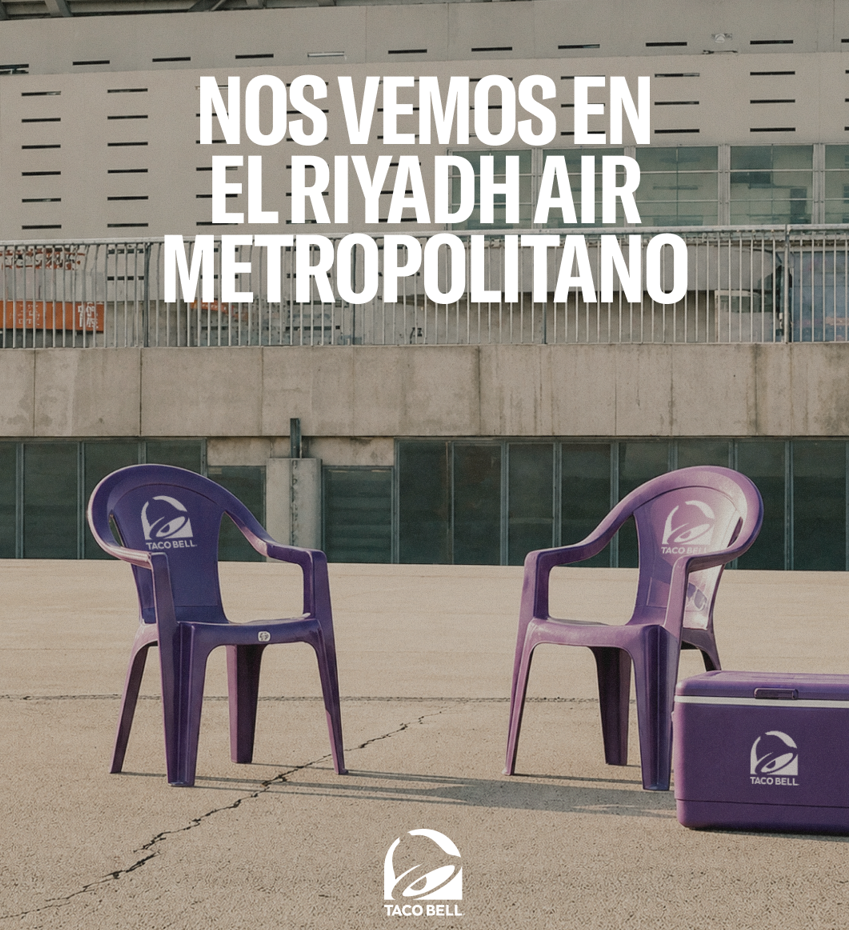 Taco Bell guarda sitios en fila del concierto de Bad Bunny con sillas de 'Debí Tirar Más Fotos' 3 Bad Bunny activaciones de marca en España.