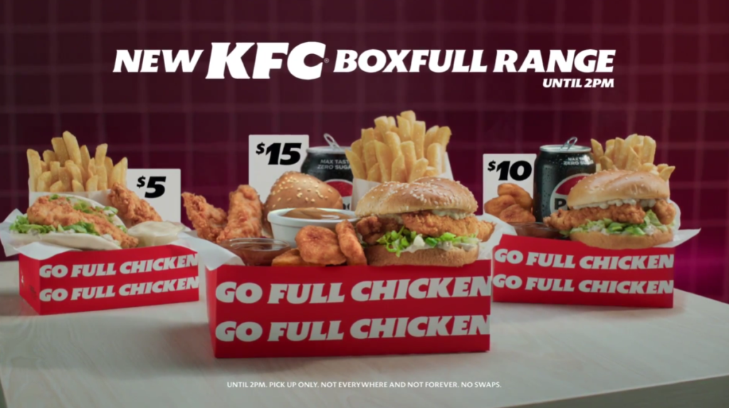 KFC transforma su cocina en un laboratorio para crear las mejores cajas para su pollo frito.