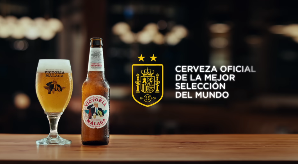España ya celebra un Mundial que aún no gana: la arriesgada apuesta de Cervezas Victoria 2 Cervezas Victoria celebra a España como campeón de un Mundial que aún no gana