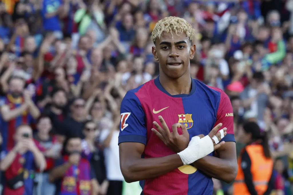 Mbappé y Lamine Yamal lideran el ranking de futbolistas con más registros de marca 3 image 62