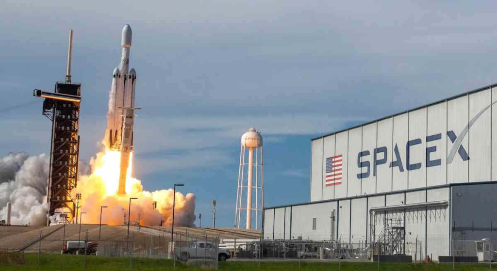 Elon Musk se convierte en el primer billonario del mundo tras el debut bursátil de SpaceX 2 image 86