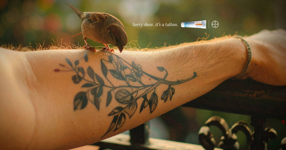 Bayer convierte tatuajes en ilusiones ópticas para destacar el cuidado de la piel 3 Bayer convierte tatuajes en ilusiones ópticas para destacar el cuidado de la piel