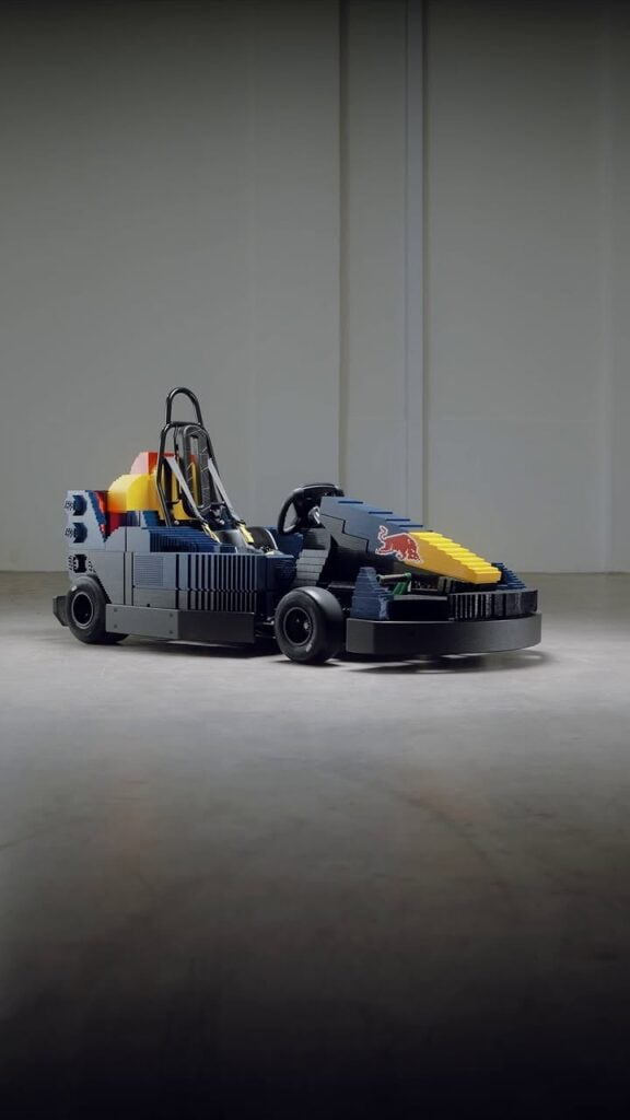 Pilotos de la F1 conducirán 22 miniautos LEGO en el desfile previo al Gran Premio de Gran Bretaña 2 728167535 18607624186007445 3026771358815921873 n