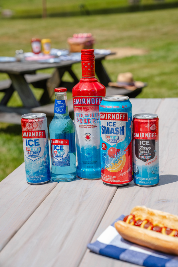 Doggie Bags: los bolsos con forma de hot dog diseñados para llevar una botella de Smirnoff 6 Captura de pantalla 2026 07 17 160030