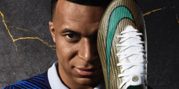 Nike celebra la Bota de Oro de Kylian Mbappé con una edición especial de los Mercurial 2 Nike celebra la Bota de Oro de Kylian Mbappé con una edición especial de los Mercurial