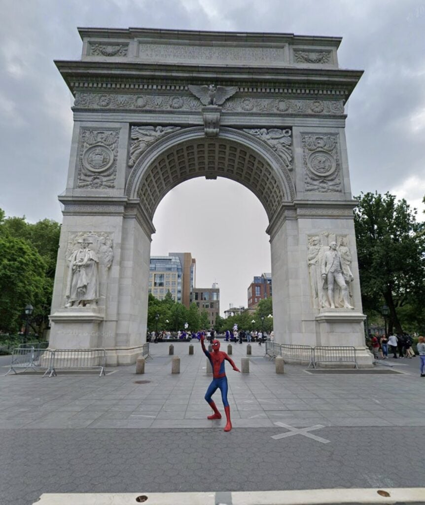 Spider-Man es captado en acción por Google Maps como parte de la campaña de "Brand New Day" 3 Spider-Man es captado en acción por Google Maps como parte de la campaña de “Brand New Day”.