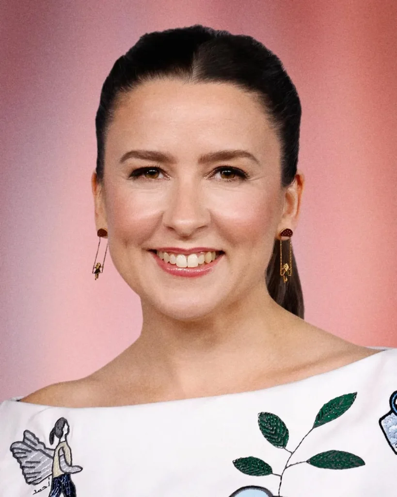 Ms. Rachel
