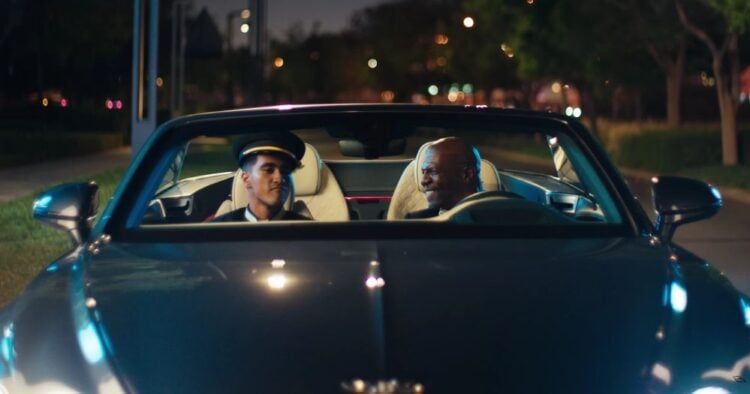 Binghatti revive su campaña con Terry Crews recreando la icónica escena de "¿Y dónde están las rubias?" 1 PORTADA MN 2026 07 16T161633.392