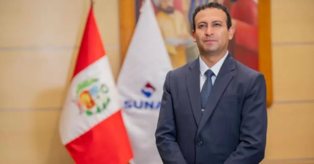 SUNAT sorteará hasta S/ 100 mil entre quienes pidan comprobantes electrónicos 2 SUNAT sorteará hasta S/ 100: El Superintendente Nacional de Aduanas y de Administración Tributaria, Javier Franco, explicó que el objetivo es recordar que la formalización no depende únicamente de los negocios, sino también de los consumidores.