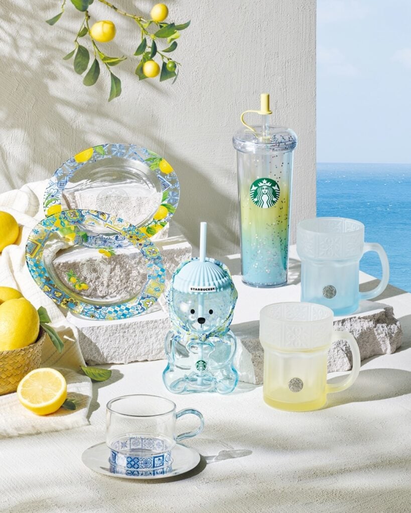 Starbucks lanza una nueva colección de verano con tumbler, mugs y vasos de edición limitada 8 SaveClip.App 753225386 18106756343609519 1246602293993310286 n