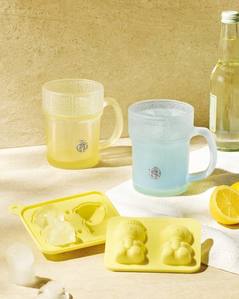 Starbucks lanza una nueva colección de verano con tumbler, mugs y vasos de edición limitada 6 SaveClip.App 753361862 18106756379609519 2536265511291154067 n