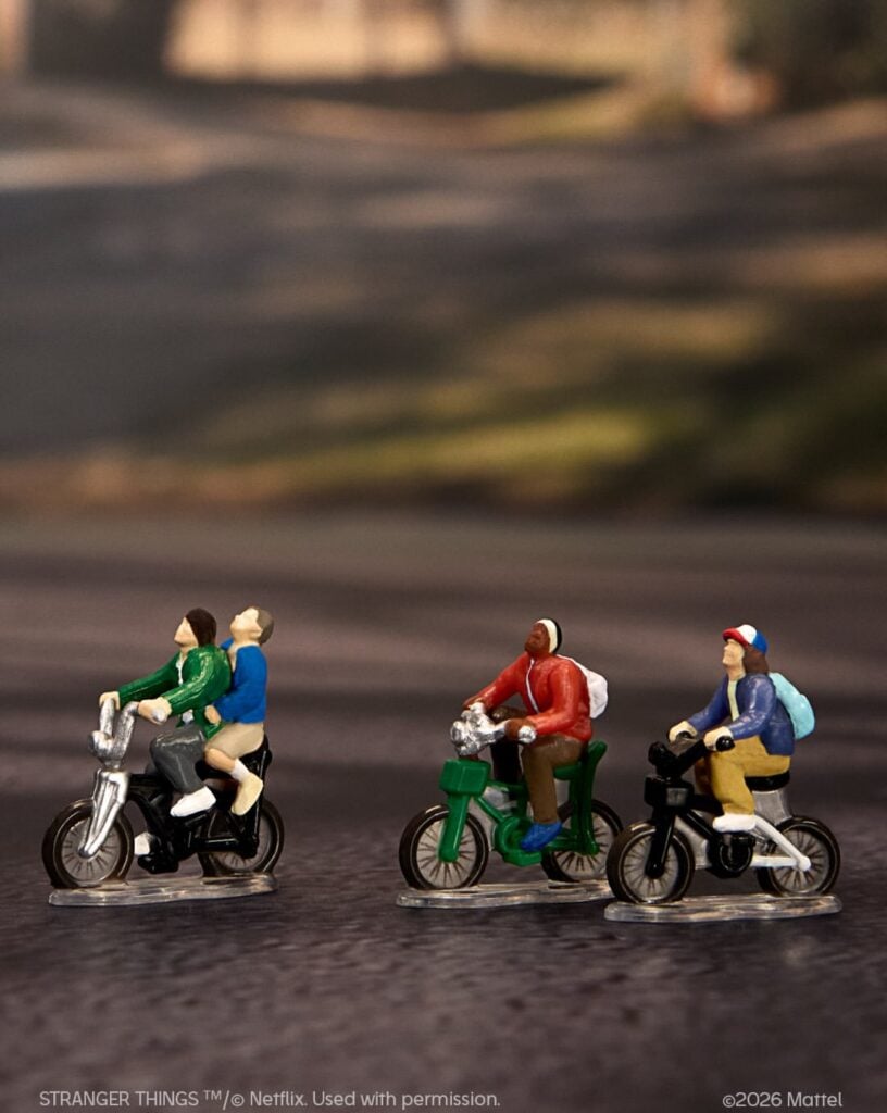 Mattel celebra el 10° aniversario de Stranger Things con un set de edición especial 2 Strager Things SET DE EDICION LIMITADA