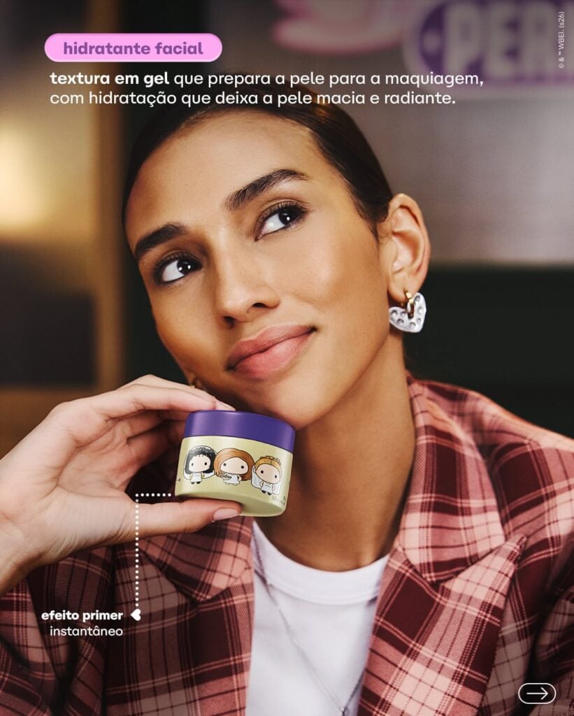 Friends vuelve con una colección que convierte sus escenas más icónicas en maquillaje 4 aquela temporada em que a make e iconica TA NO AR pegue seu cafe e vem conhecer os detalhes da 2