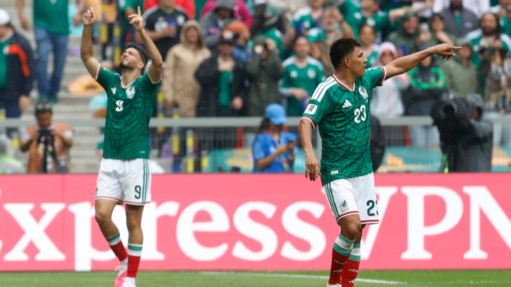 Nike celebra a Raúl Jiménez en el Mundial 2026 con referencia a "Better Call Saul" 2 Nike celebra el éxito de Raúl Jiménez en el Mundial 2026 con una referencia a “Better Call Saul”.