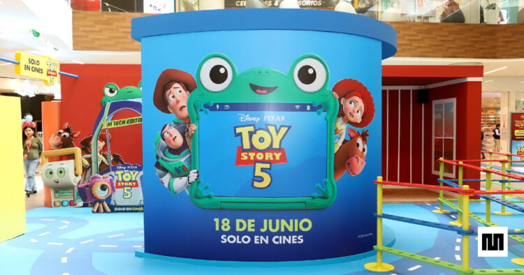 Mall Aventura convierte Toy Story 5 de Disney y Pixar en una experiencia inmersiva para las familias peruanas 1 mall aventura portal.jpg