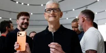 ¿Apple tendrá un iPhone hecho de cristal? Esto es lo que se sabe 2 Apple