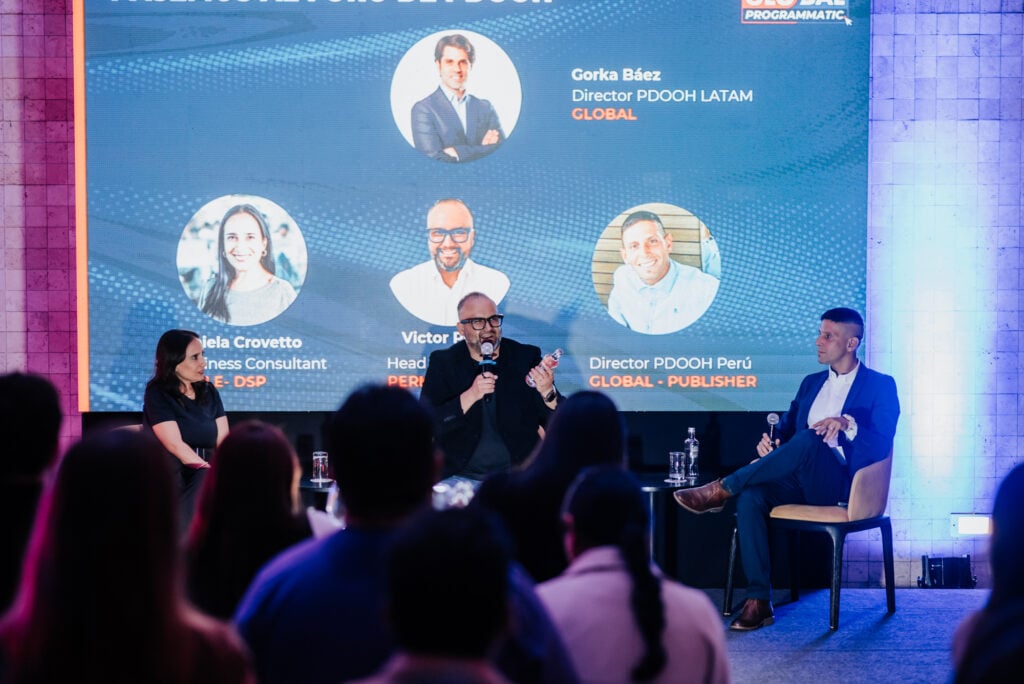 Global Vía Pública evoluciona: presenta VERTIA Group y apuesta por el futuro de la publicidad urbana 4 CS4 7567