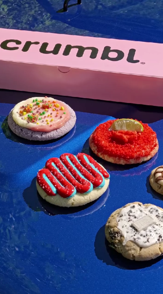 Crumbl convierte el sabor Flamin' Hot en una galleta 3 Captura de pantalla 2026 08 04 141123