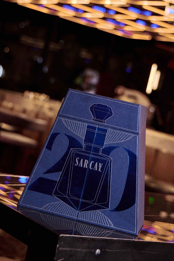 Sarcay celebra 20 años con una edición de colección inspirada en el “diamante líquido” 6 DU7A7657 1