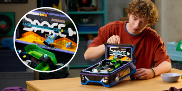 LEGO presenta una máquina de pinball funcional con temática espacial 2 LEGO presenta una máquina de pinball funcional con temática espacial