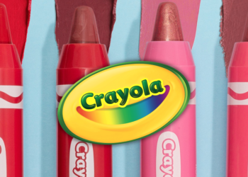 Crayola lleva su identidad al mundo beauty con una colección oficial de maquillaje