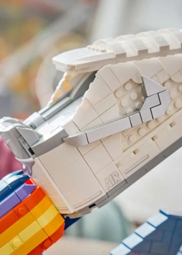 MercadoNegro 28 LEGO x Nike presenta las Air Force 1: una zapatilla de 1.093 piezas con temática espacial