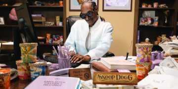 Snoop Dogg ofrece US$10,000 al mes por probar helados: así puedes postular 3 Snoop Dogg ofrece US$10,000 al mes por probar helados: así puedes postular