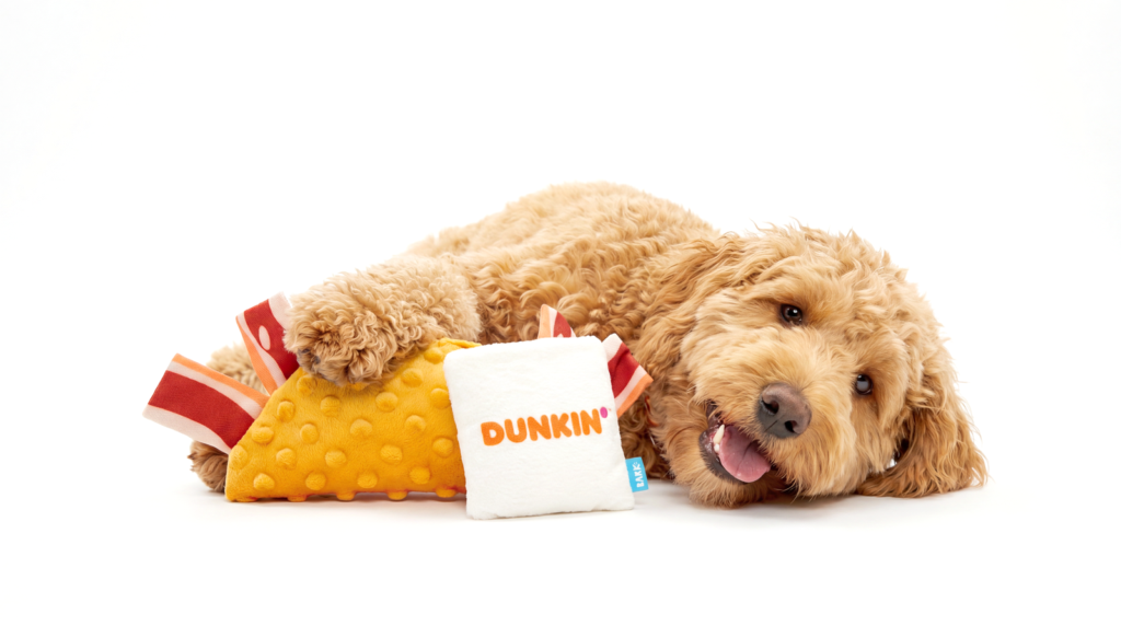 Dunkin Wake Up Wrap Dog Toy 1 ab6e60a1 d4b5 4b12 baf5 0d2ede073e4b prv