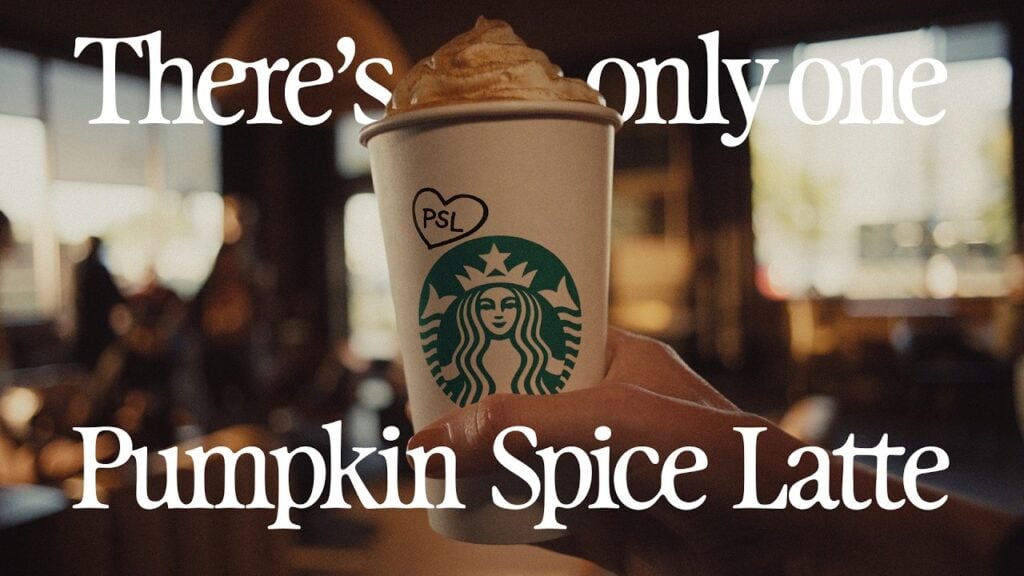 Starbucks trae de vuelta su Pumpkin Spice Latte con un coqueto spot de Belmont Cameli y Martha Stewart. 