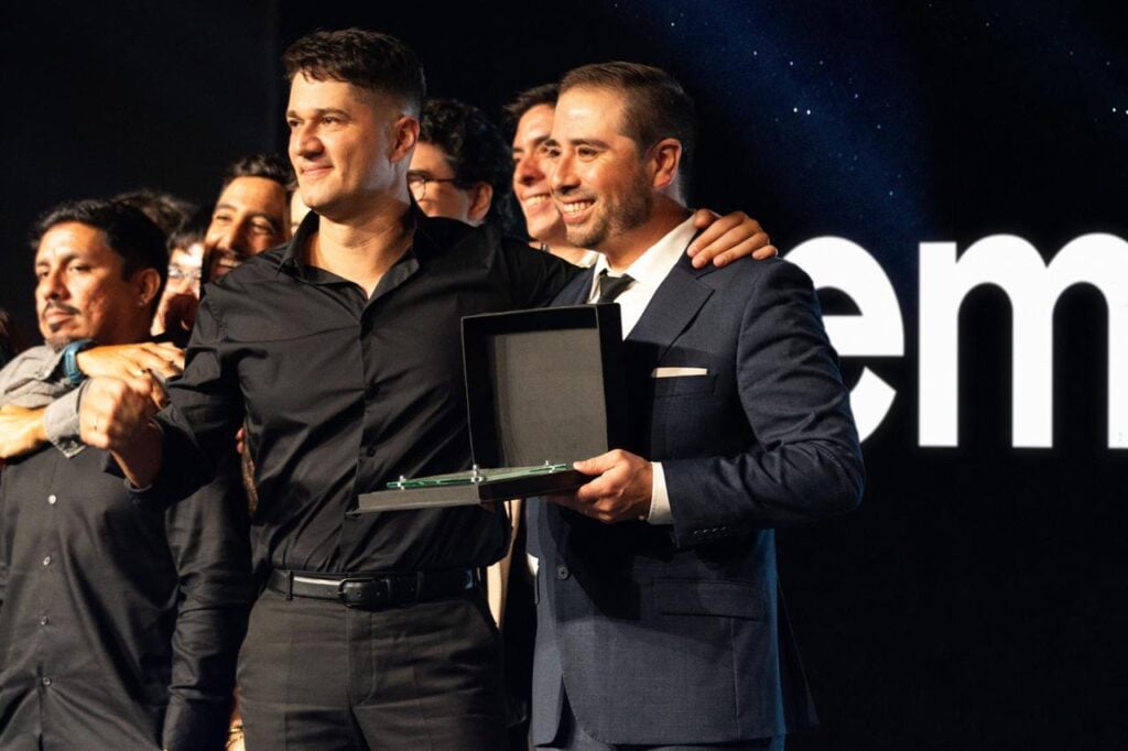 Lemon cumple 5 años: Mejor Agencia Indie en los Effie y ANDA 2026, y una operación de casi 100 personas marcan su momento más sólido 5 LEMON INTERIOR EFFIE 3