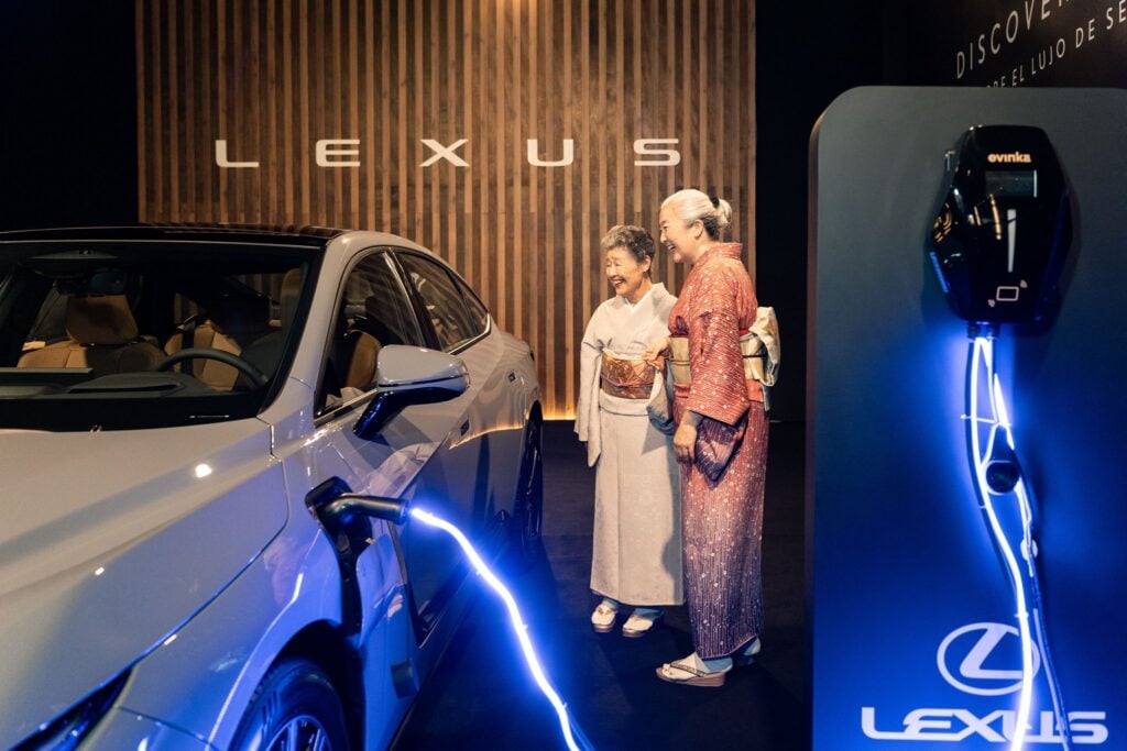Lexus redefine la experiencia de lujo desde la filosofía del Omotenashi 10 Lexus Lanzamientos ES y RZ 2026 195