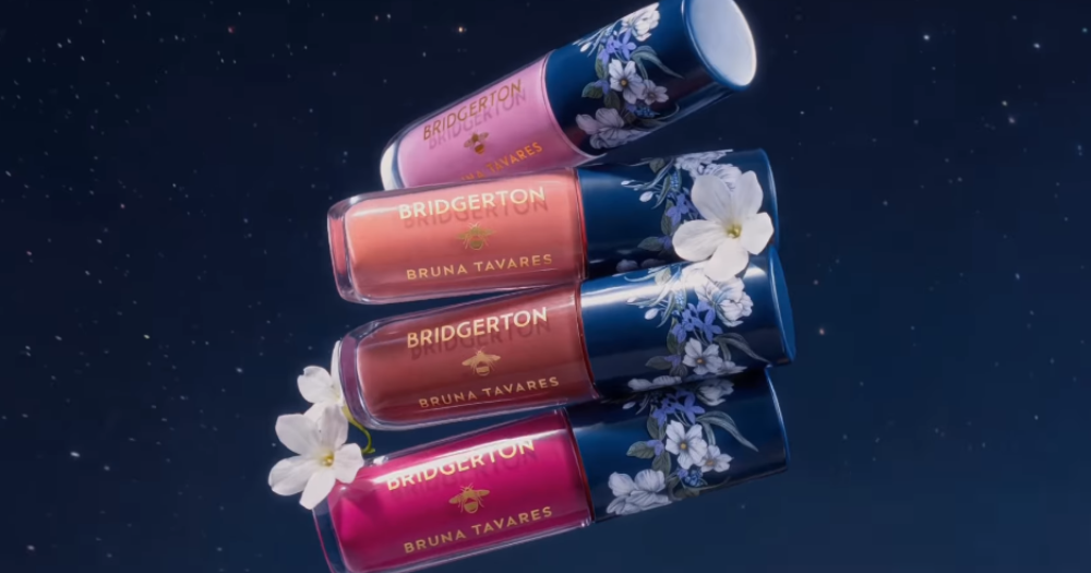 Bridgerton vuelve al mundo de la belleza con una nueva colección de maquillaje 3 Nota 28 1