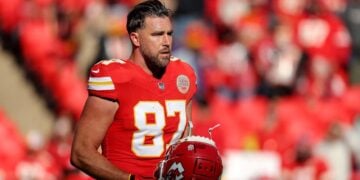 Travis Kelce se une a Publicis para impulsar el marketing NIL en EE. UU. 2 PORTADA MN 2026 08 19T173037.442