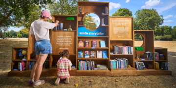 Amazon lleva a las calles una librería temporal dedicada exclusivamente a autores independientes 3 Amazon lleva a las calles una librería temporal dedicada exclusivamente a autores independientes