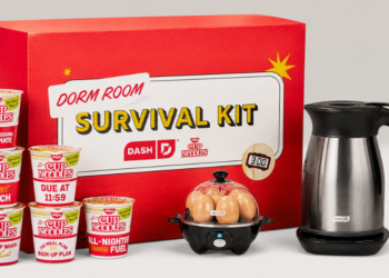 Kit para sobrevivir a la vida universitaria: Cup Noodles y Dash arman el combo perfecto