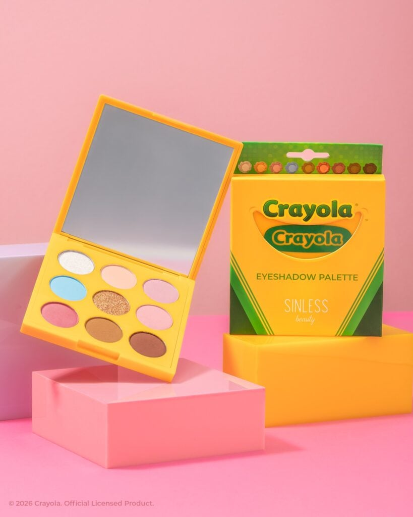 Crayola lleva su identidad al mundo beauty con una colección oficial de maquillaje 2 SaveClip.App 763925968 1590785876391472 6933543981629400336 n