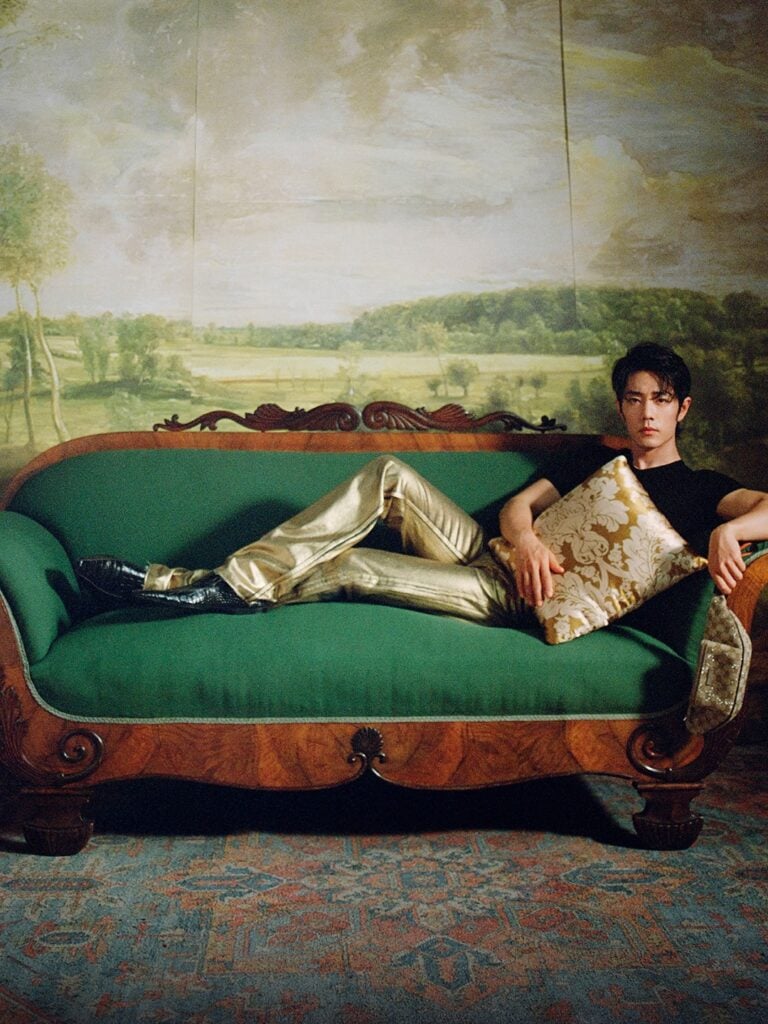Gucci presenta su nueva campaña con Kate Moss, Shawn Mendes y Tom Brady 5 SaveClip.App 785913629 18638741284053051 1644732111428210033 n