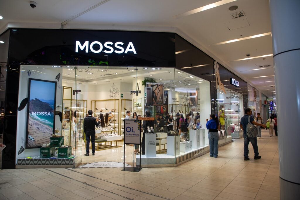 Mossa relanza su marca y refuerza su apuesta por la moda brasileña en Perú 7 Y3A4320 1