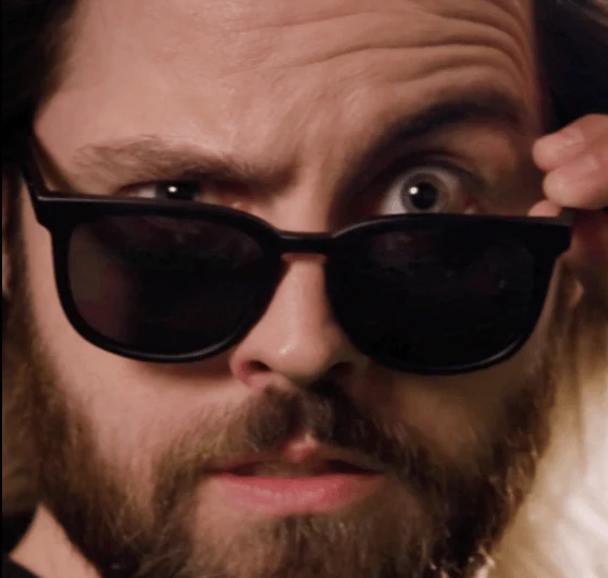DuckDuckGo lanza "Normal F***ing Sunglasses" y se burla de las gafas con IA 3 image 124