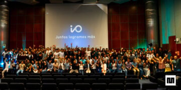 iO cumple 3 años y lo celebra superando los 100 mil clientes 2 io portal