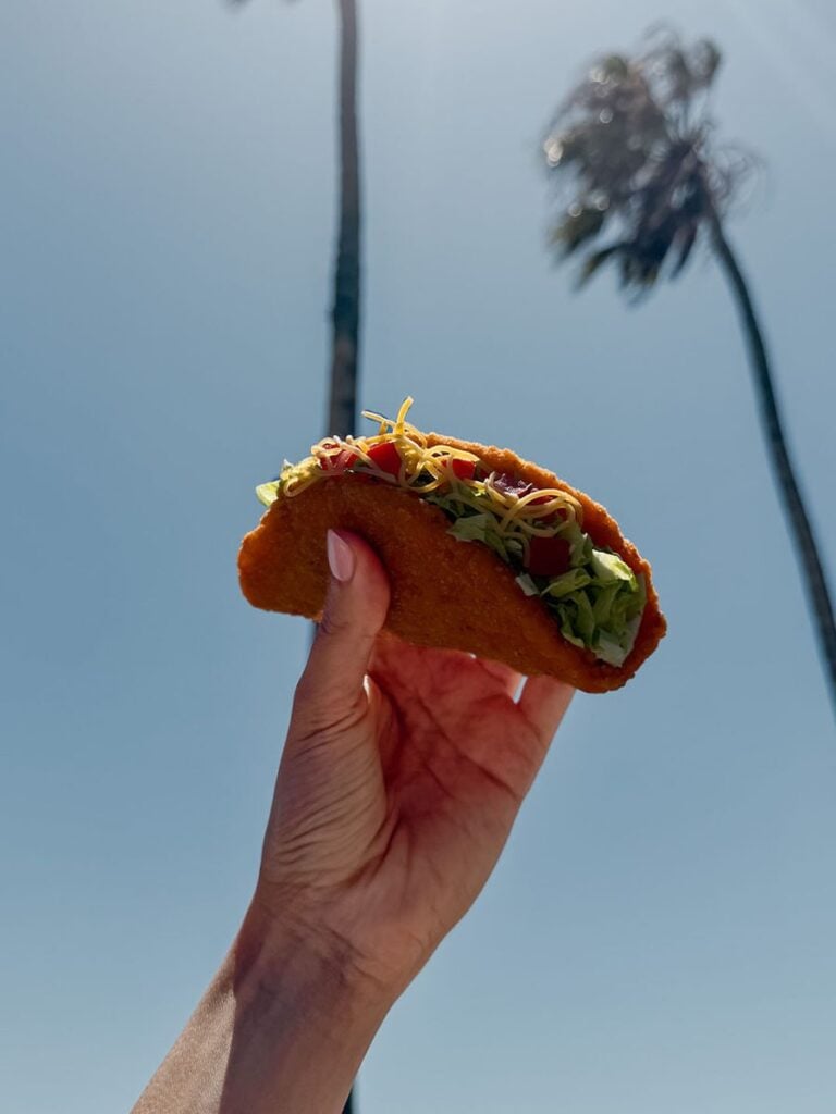 Taco Bell trae de regreso el 2016 con su nueva campaña "Decades Menu" 4 taco bell 1