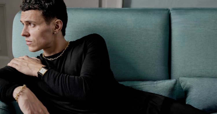 Arón Piper reflexiona sobre el amor propio y la vulnerabilidad en nueva campaña de Tiffany & Co. 1 Arón Piper