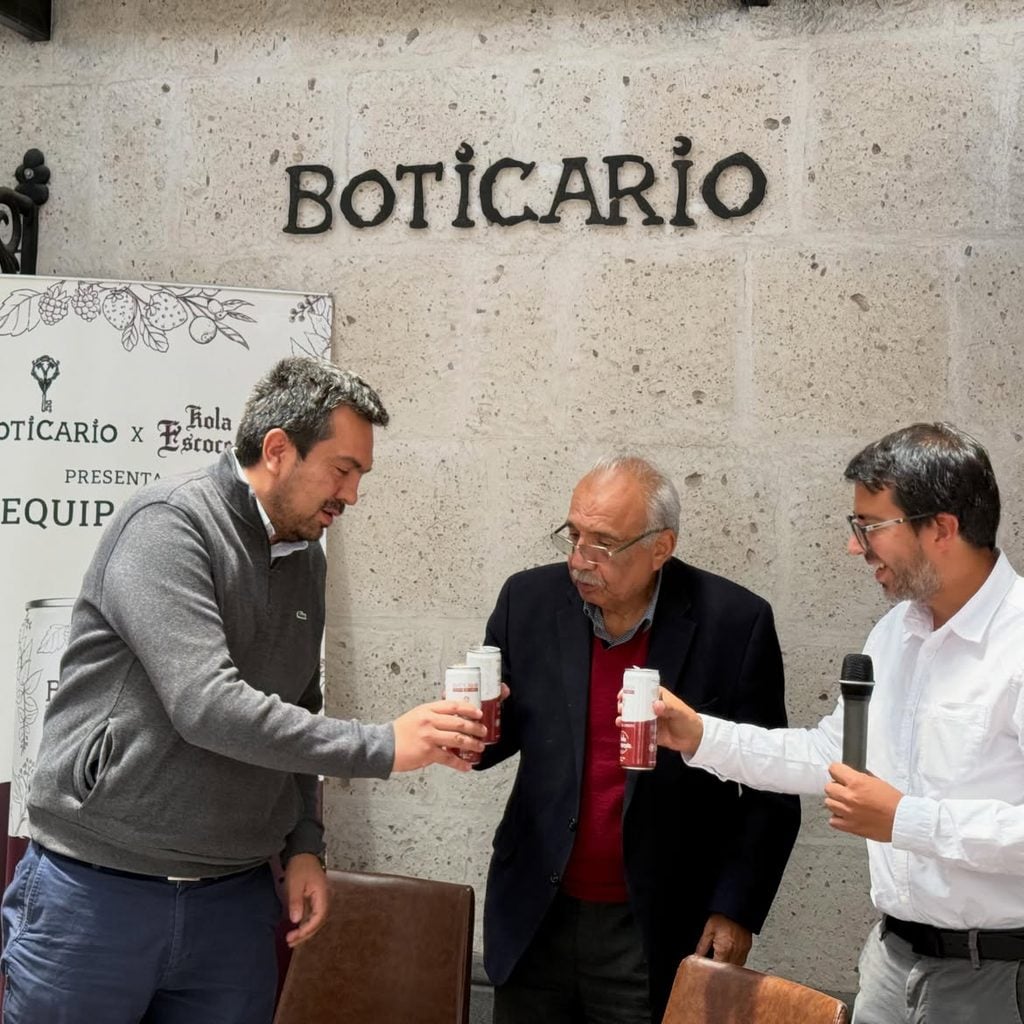 Arequipa Spritz: la nueva bebida ready to drink basada en la clásica Kola Escocesa 2 Ayer dimos un nuevo paso en nuestra historia. Junto a nuestros amigos