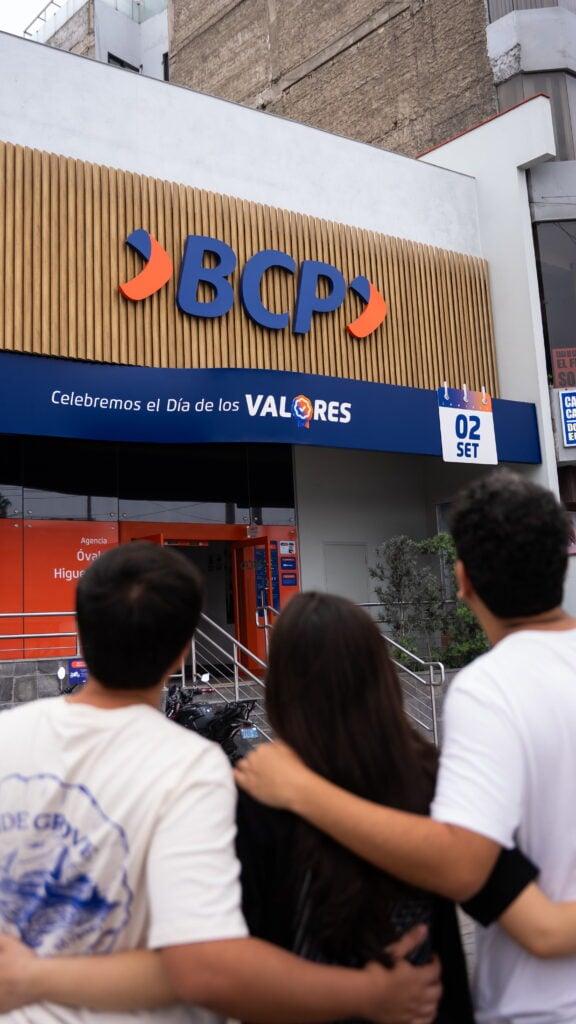 BCP celebra el Día de los Valores en tres fechas distintas: ¿error de comunicación? 3 Dia de los Valores 02.09 13 1