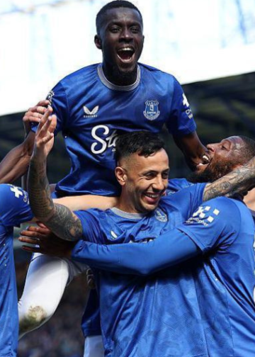 MercadoNegro 38 Everton ofrece una experiencia para vivir como futbolista por £25.000. Foto: GETTY IMAGES