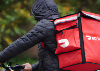 DoorDash pagará US$131,5 millones tras investigación por pagos a repartidores en Nueva York. Foto: REUTERS/Carlo Allegri