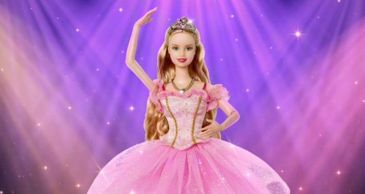 Barbie de 'El Cascanueces' regresa 25 años después con una muñeca edición especial 1 Barbie de 'El Cascanueces' regresa 25 años después con una muñeca edición especial