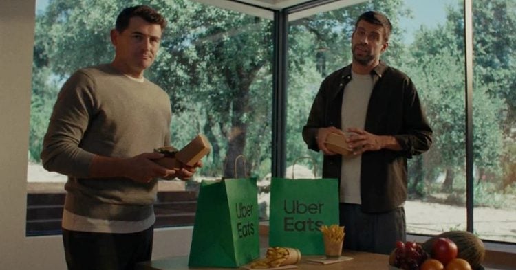 Gerard Piqué e Iker Casillas protagonizan la supersticiosa nueva campaña de Uber Eats 1 PORTADA MN 2026 09 17T144601.048