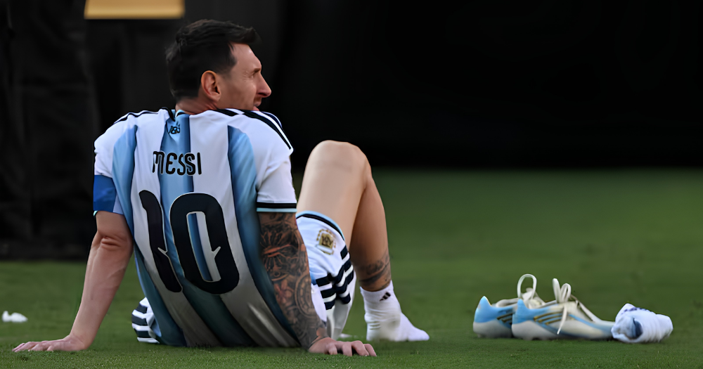 Messi recibió una carta del escudo argentino en su despedida de la Selección 5 Messi recibió una carta del escudo argentino en su despedida de la Selección