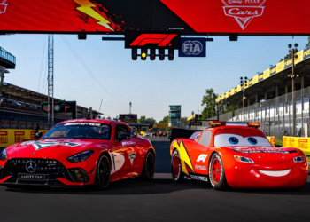 Rayo McQueen llega a Monza para celebrar los 20 años de Cars